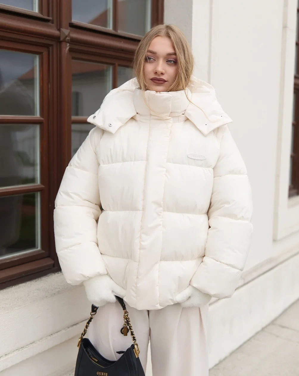  Dámska bunda Base XQ-4 mliečna
